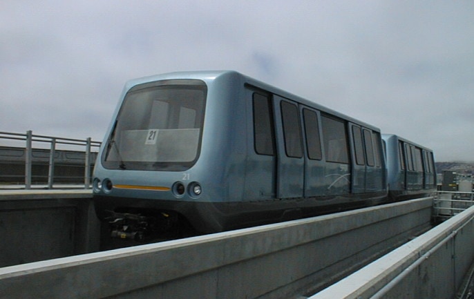 AirTrain-Rail-Transit-SFO-5